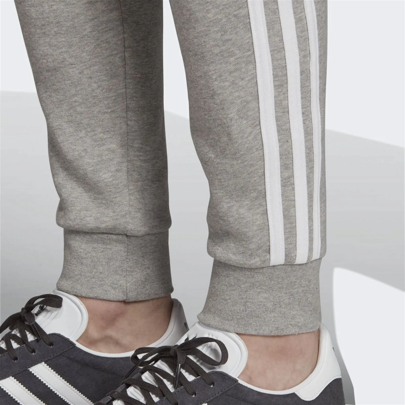 adidas Originals 3-Stripes Sweatpants - Grey