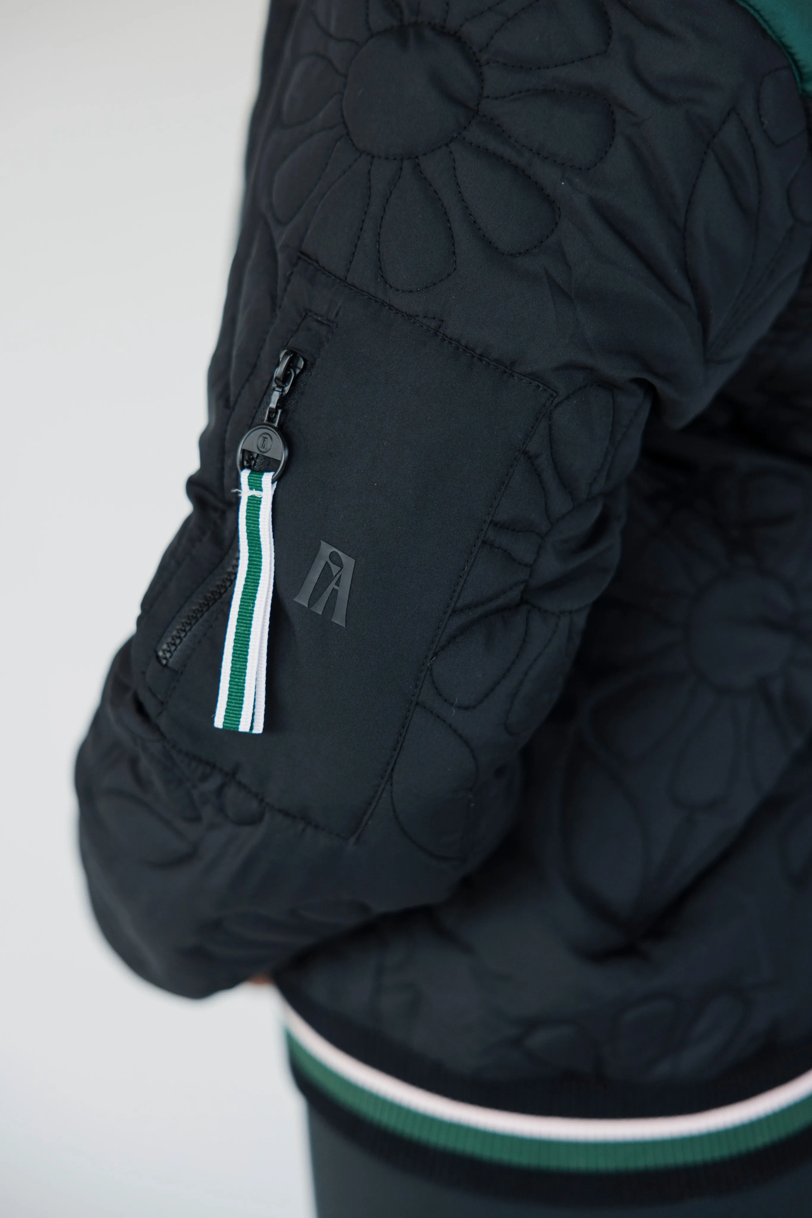 Blooming Bomber - Black