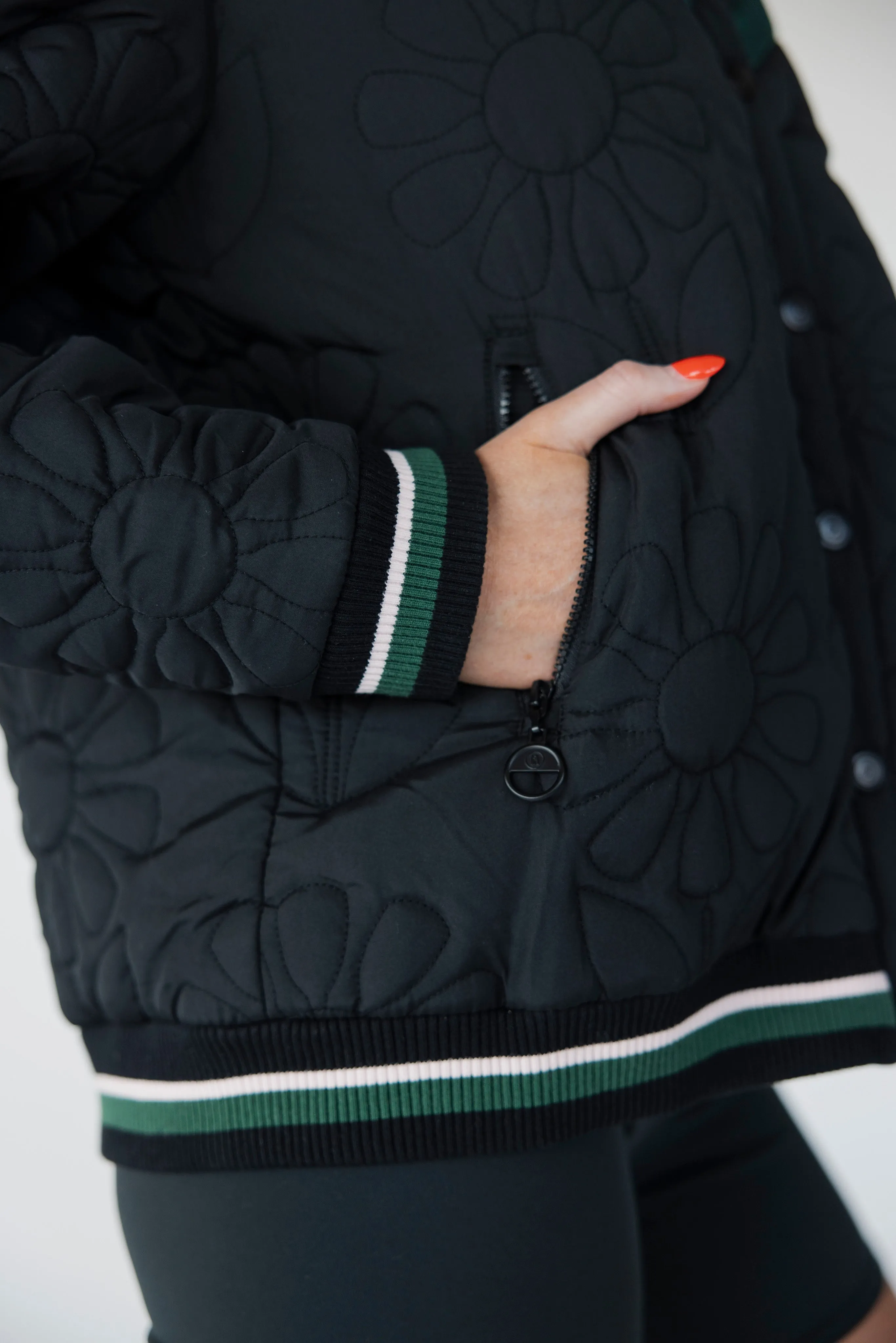Blooming Bomber - Black