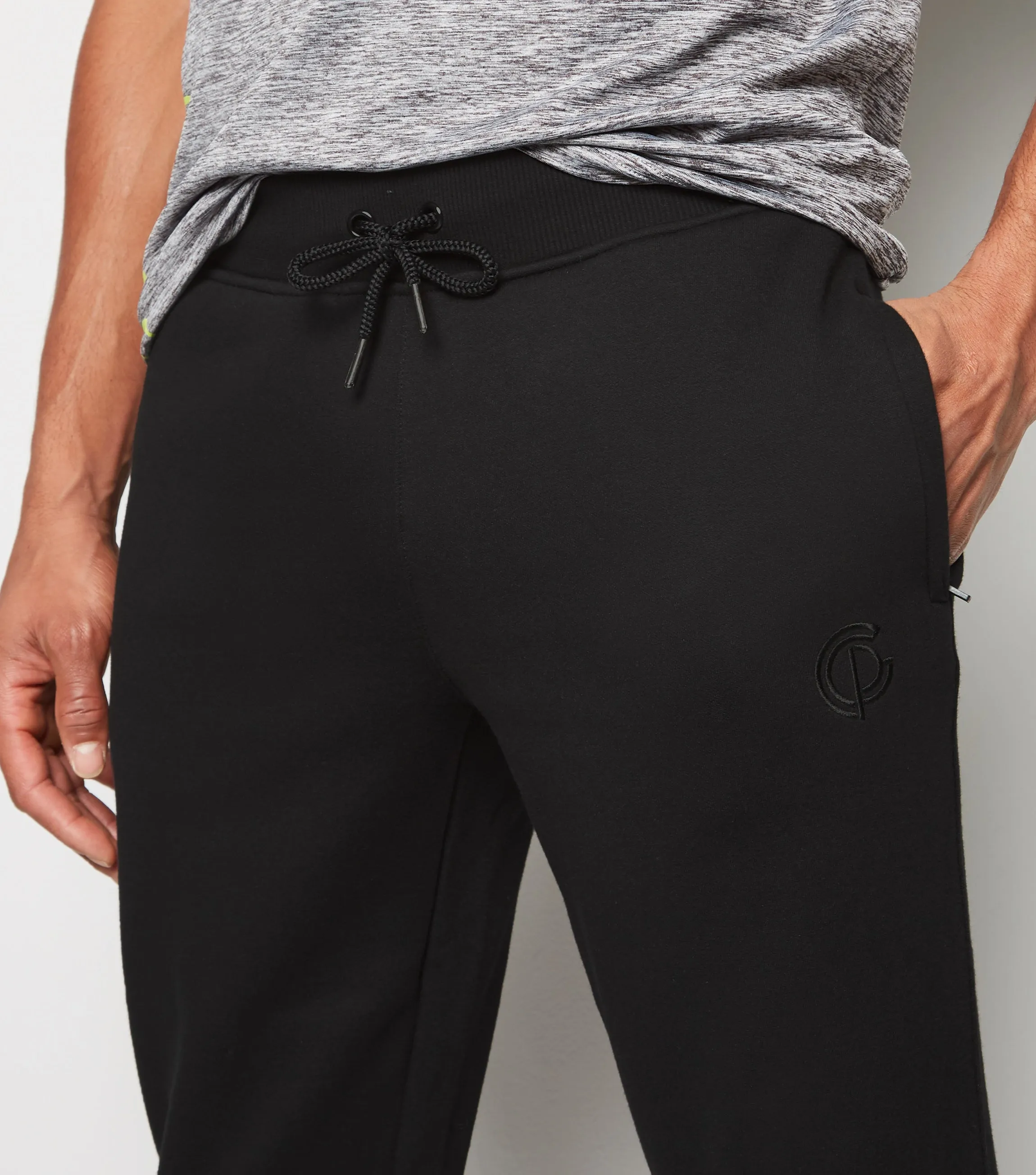 Mens - Iconic Logo Joggers - Black