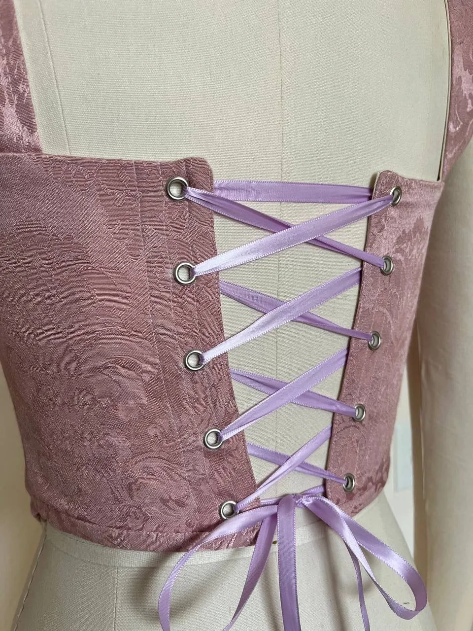 Pink corset with shoulder straps, size M-L