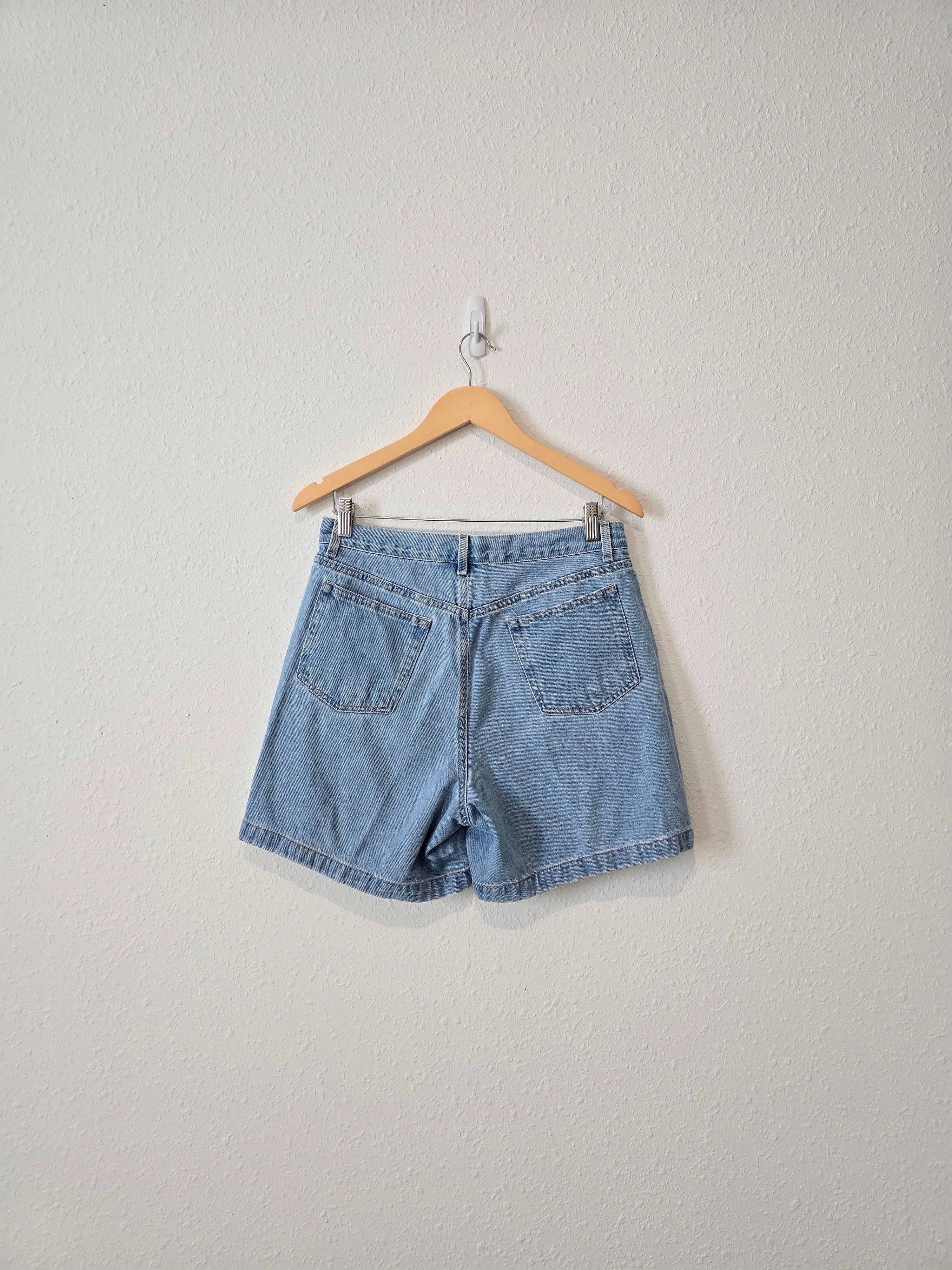 Vintage Relaxed Denim Shorts (10)